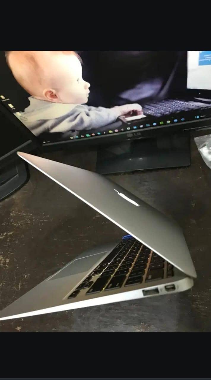 MacBook Air 2011 2
