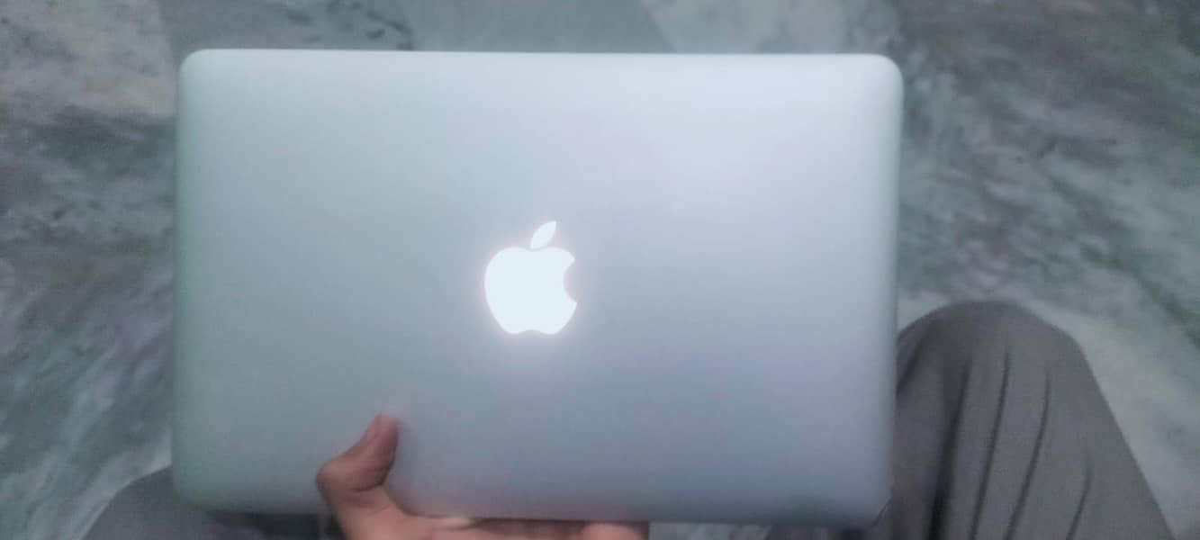 MacBook Air 2011 8