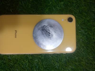 Apple iPhone XR