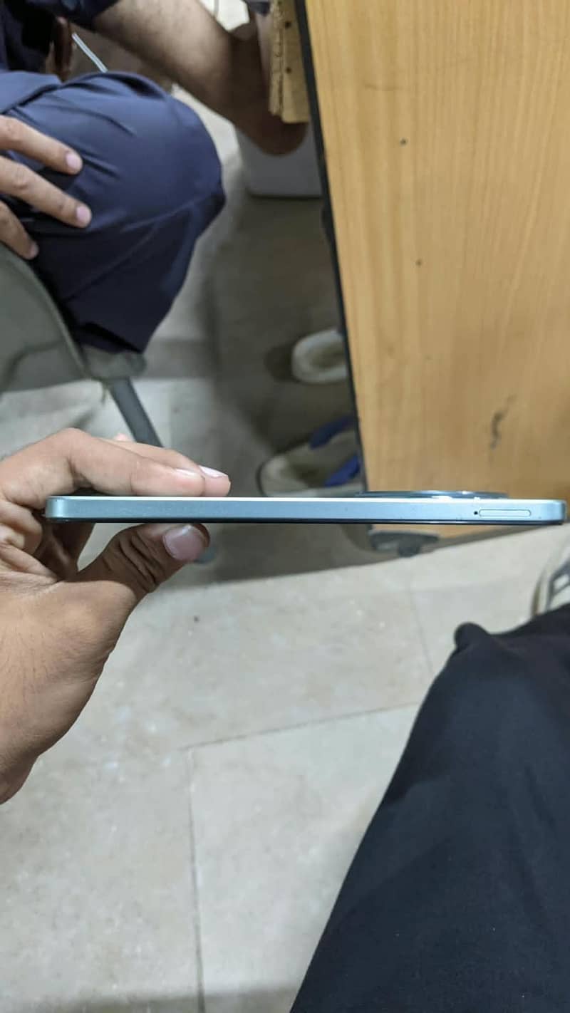 Xiaomi POCO C75 3
