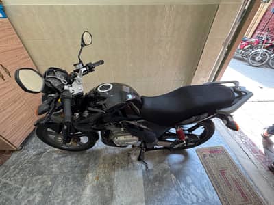 Suzuki GSX-125 2024