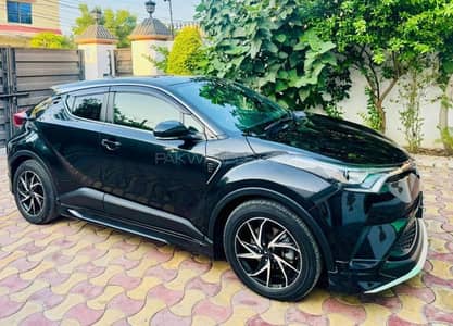 Toyota C-HR 2024