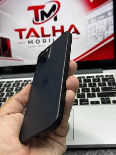 Apple iPhone 15