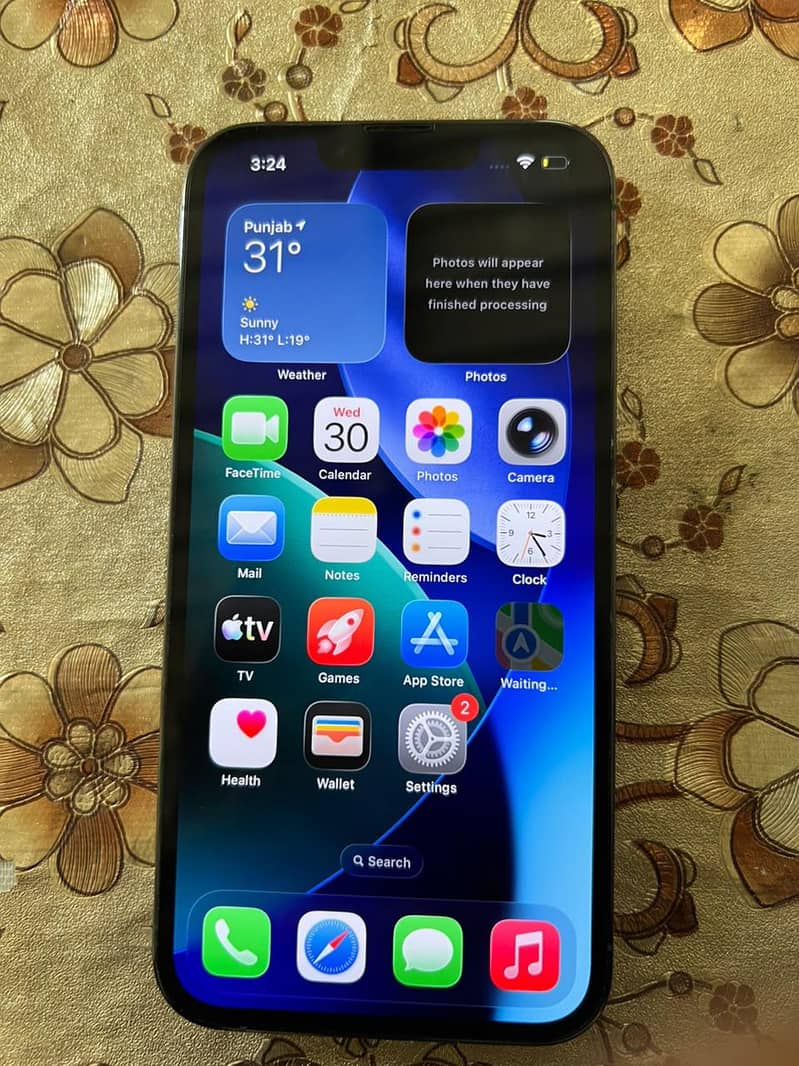 Apple iPhone 13 Pro 1