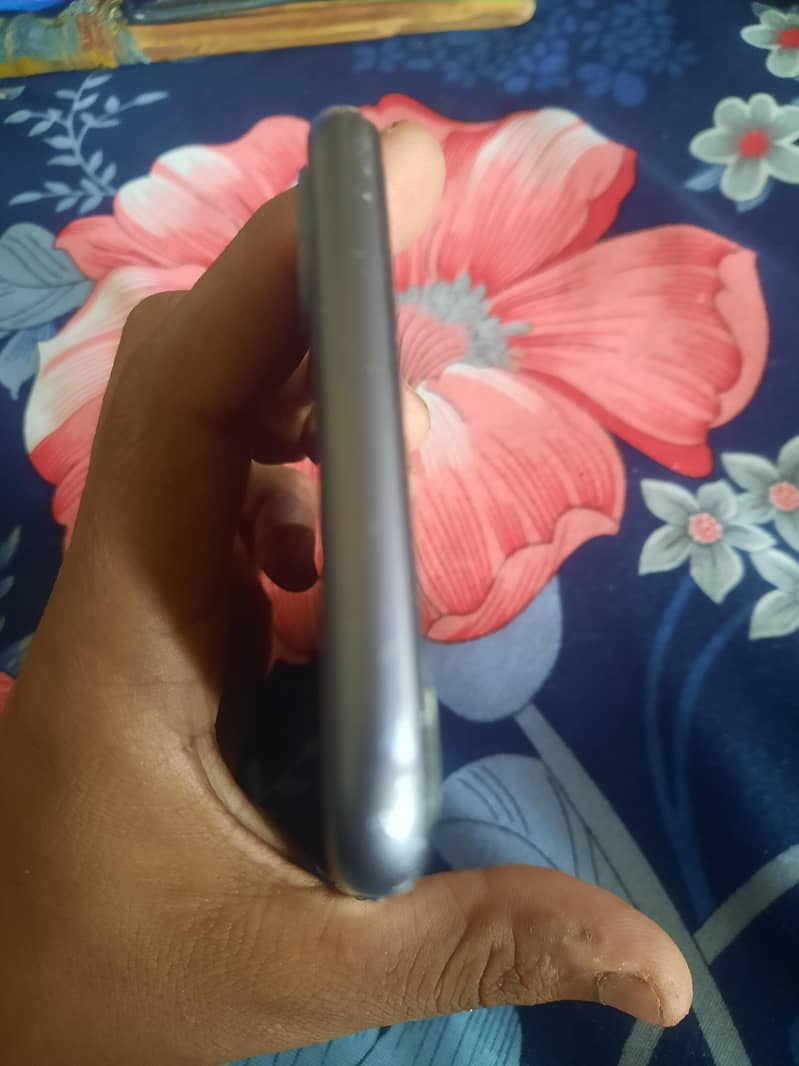 Apple iPhone 8 Plus 64 2