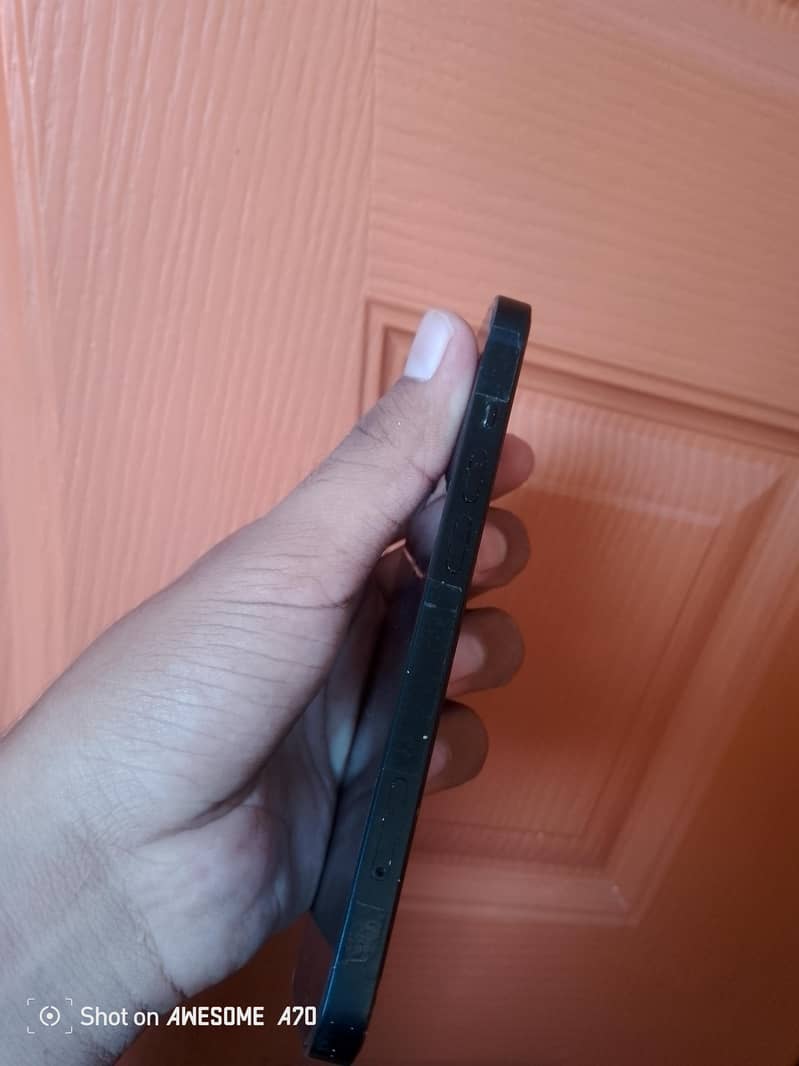 iphone 13 4