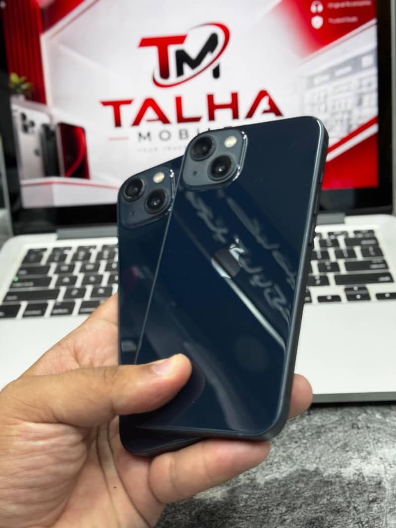 Apple iPhone 13 4