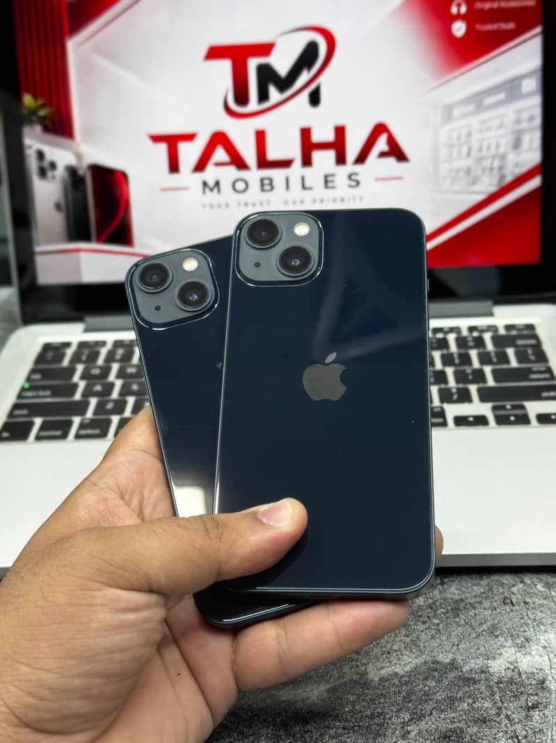 Apple iPhone 13 5