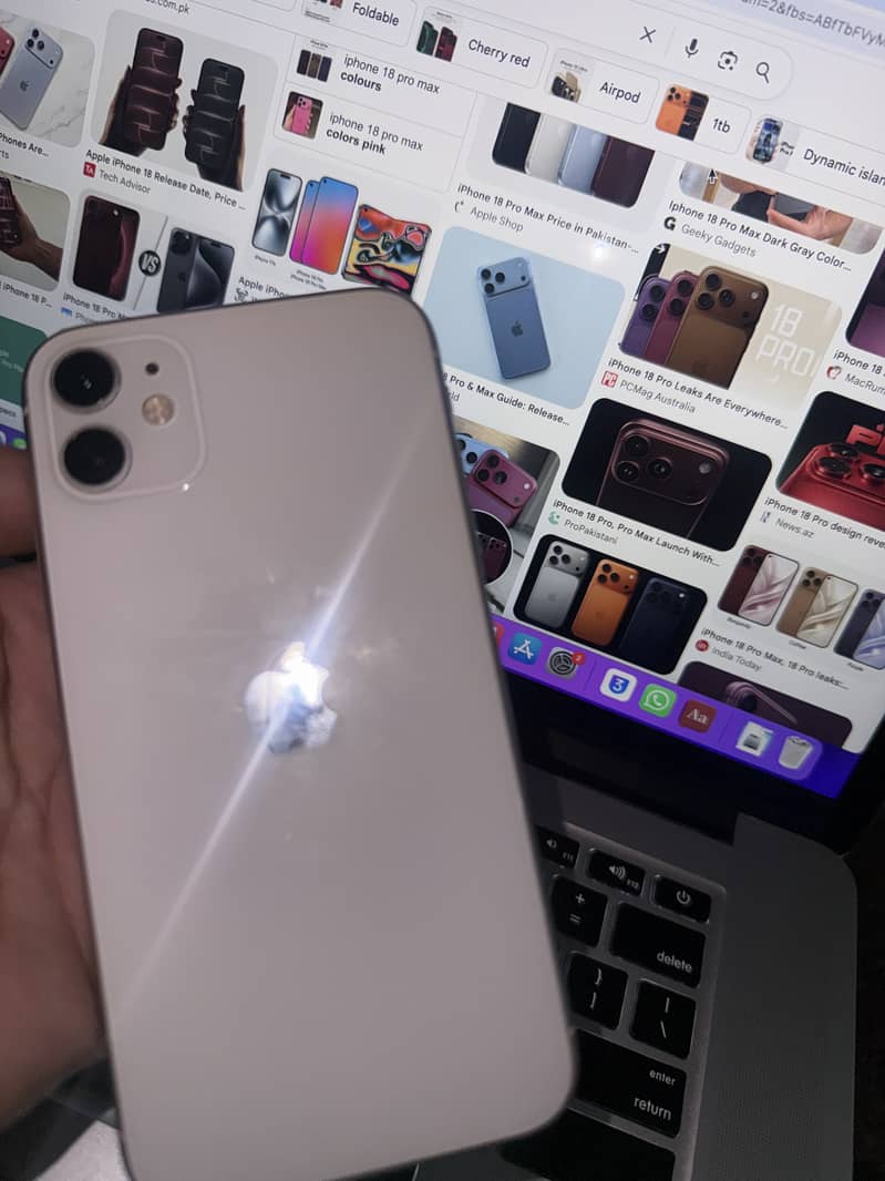 Apple iPhone 11 8
