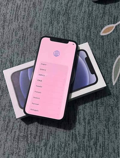 Apple iPhone 12