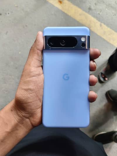 Google Pixel 8 Pro