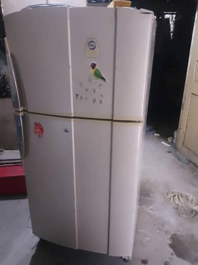 fridge . 03125870609 is number per rabta keryn