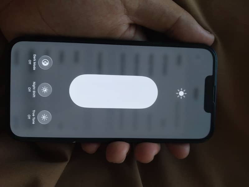 Apple iPhone 13 jv 1