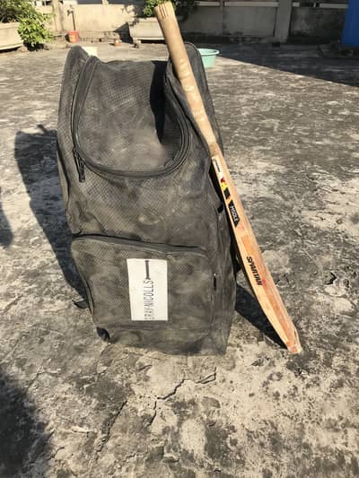 Cricket kit for sale urgent