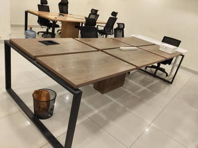 working station/conference table