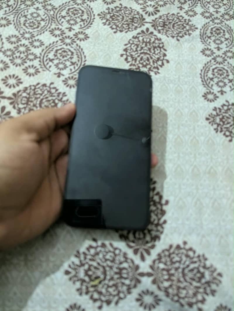 Apple iPhone 12 Pro Max 1