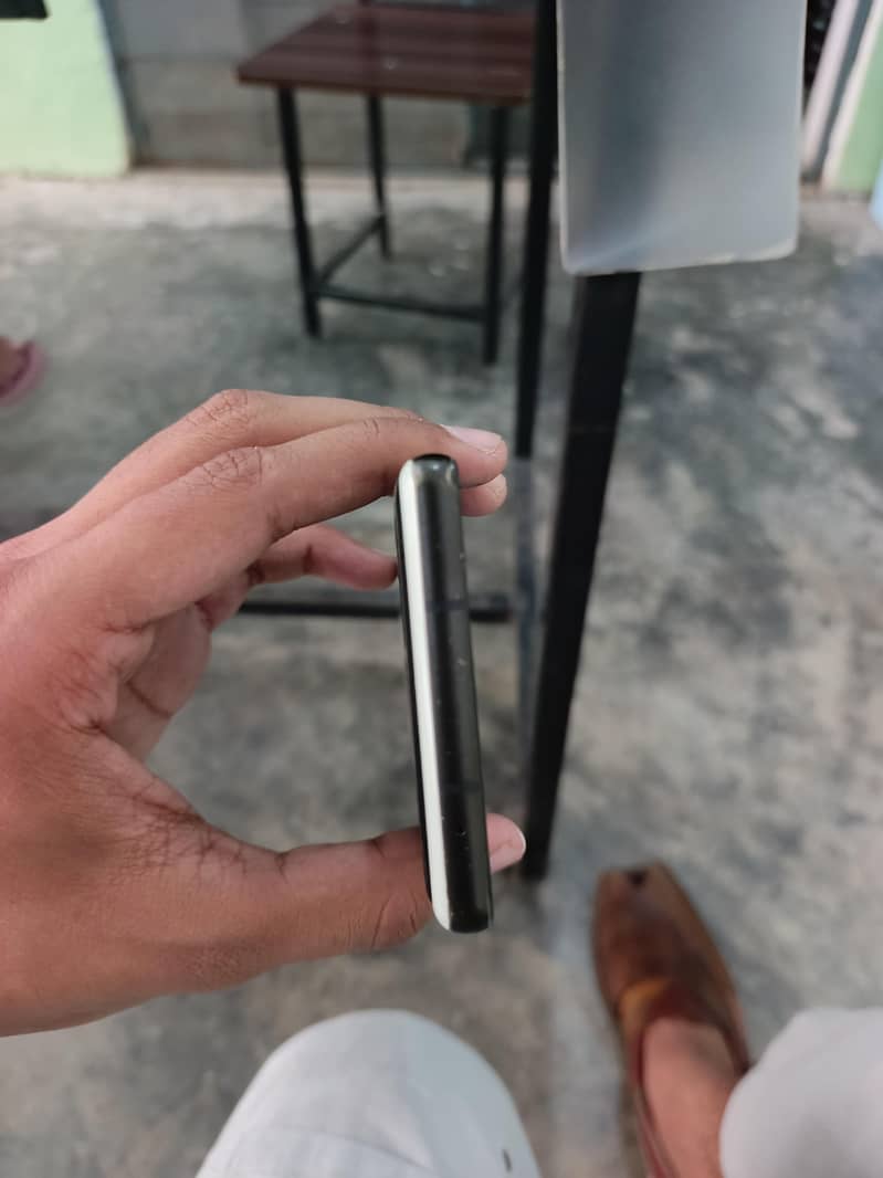 Google Pixel 6a 3