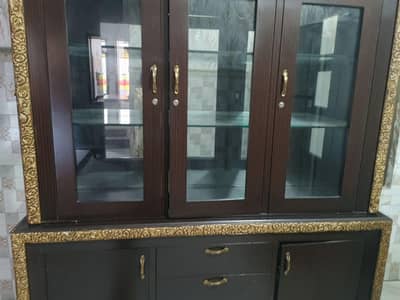 crockery divider