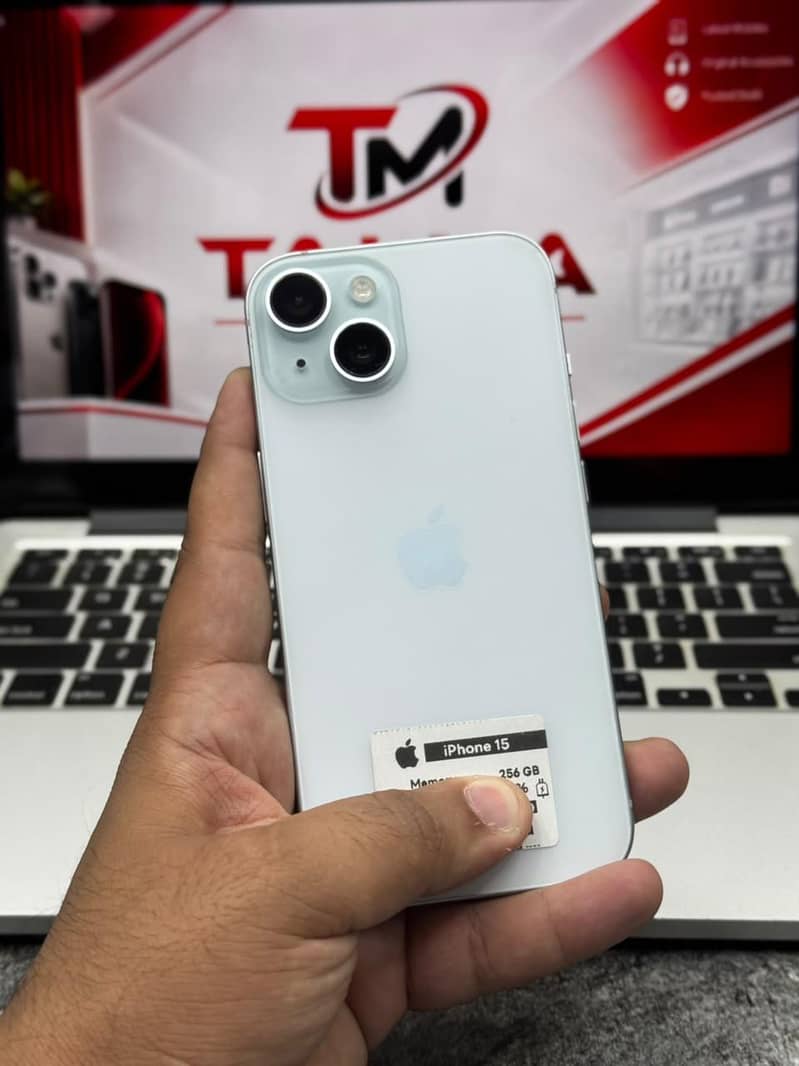 Apple iPhone 15 1
