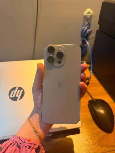 Apple iPhone 15 Pro