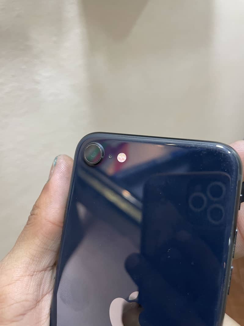 iPhone se3 1