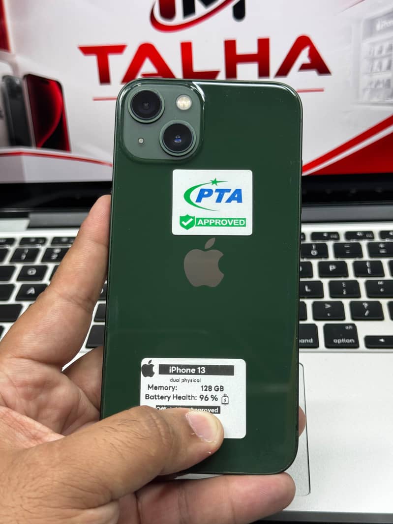 Apple iPhone 13 3