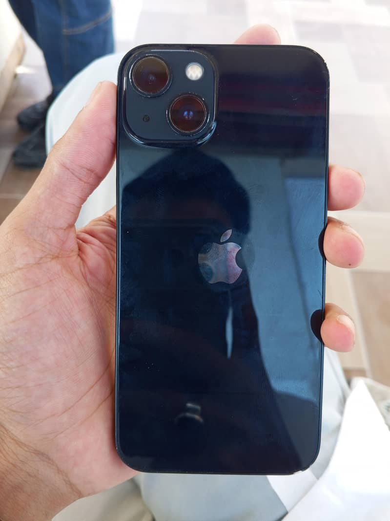 Apple iPhone 13 3
