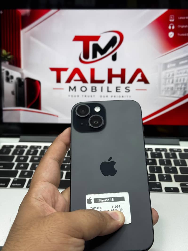 Apple iPhone 15 8