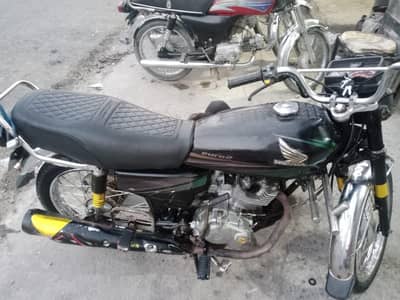 2001model honda125 book  no xchnge 70  pridor Yamaha