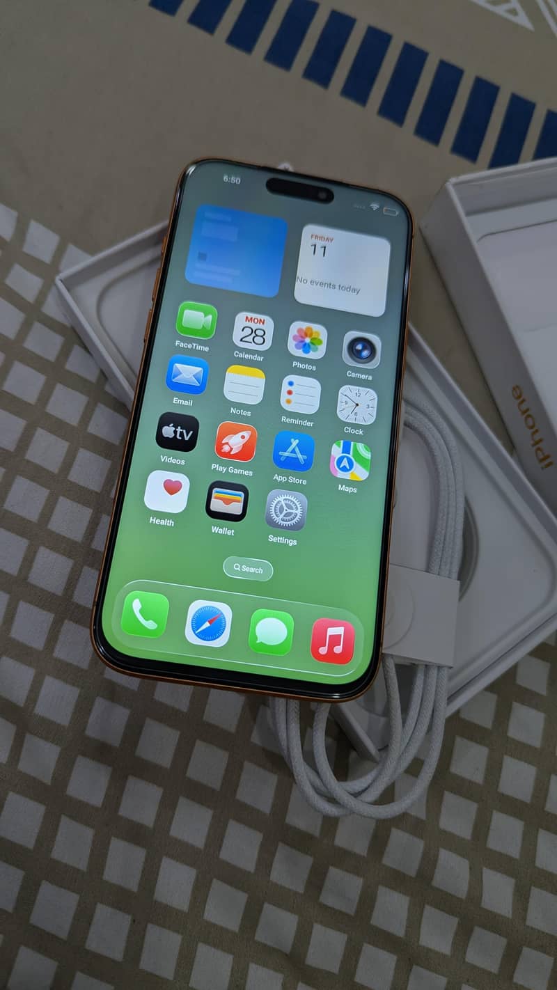 Apple iPhone 17 Pro Max 2