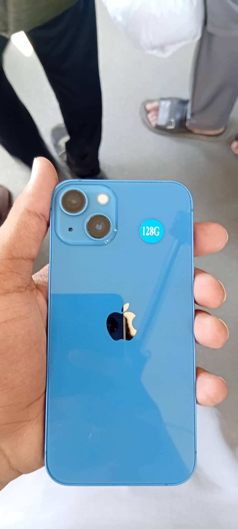 Apple iPhone 13 1