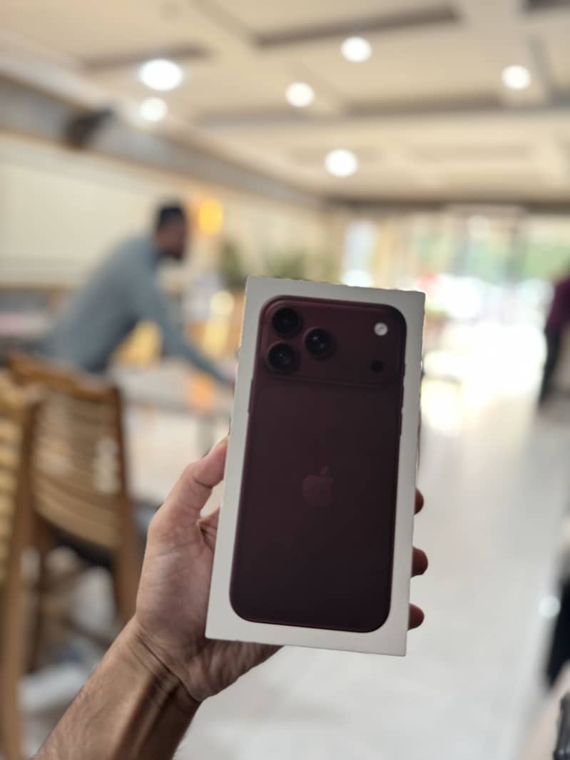 Apple iPhone 18 Pro Max 0