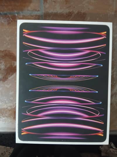 Ipad pro M2 2TB with cellular sim slot
