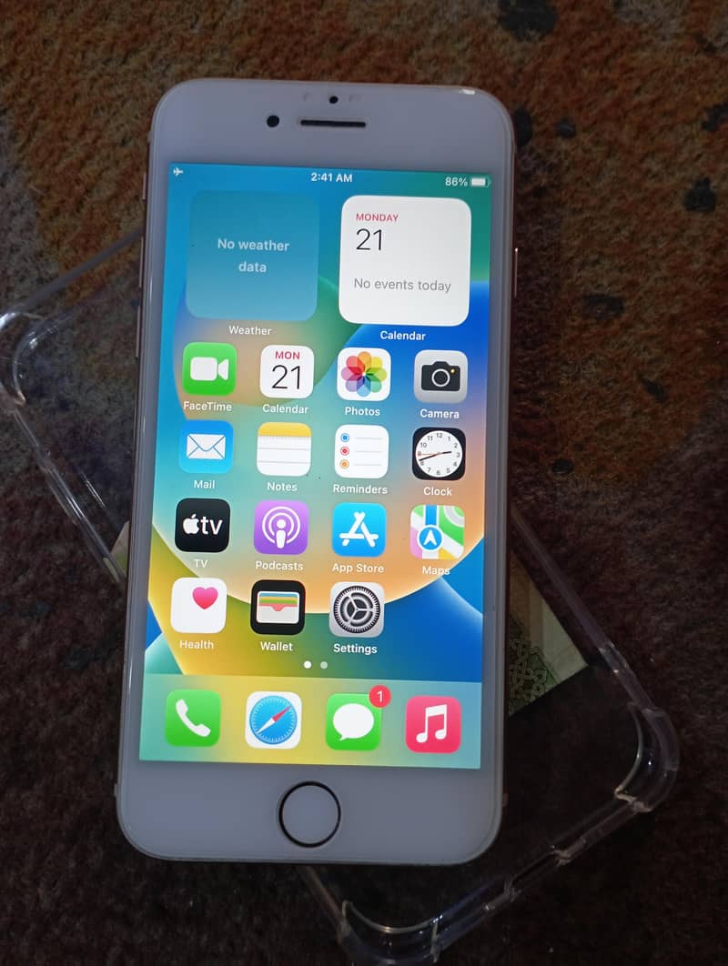 Apple iPhone 8 3