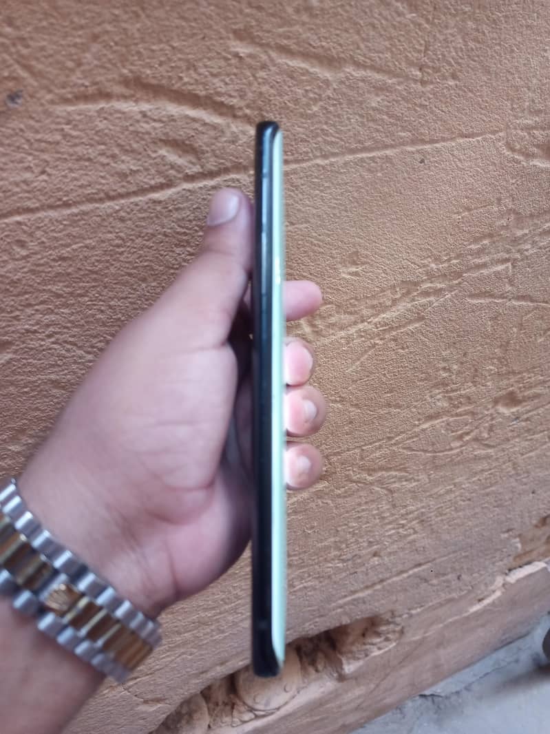 One Plus 8 Pro 3