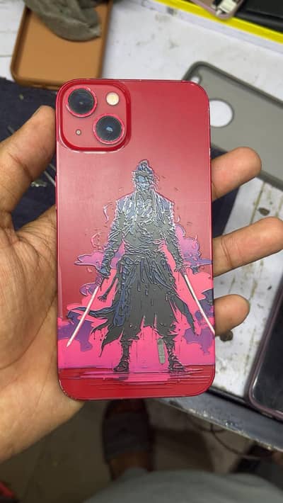 Apple iPhone 13