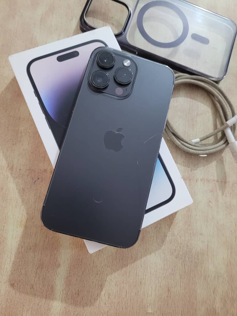 Apple iPhone 14 Pro Max 10