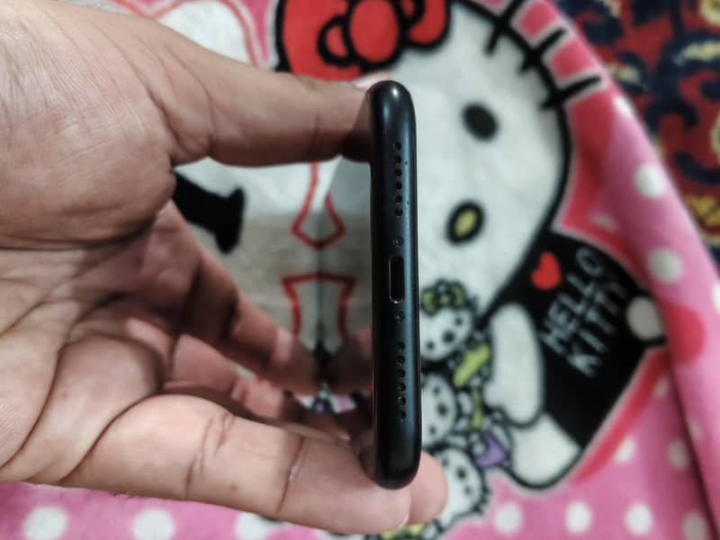 Apple iPhone XR 3