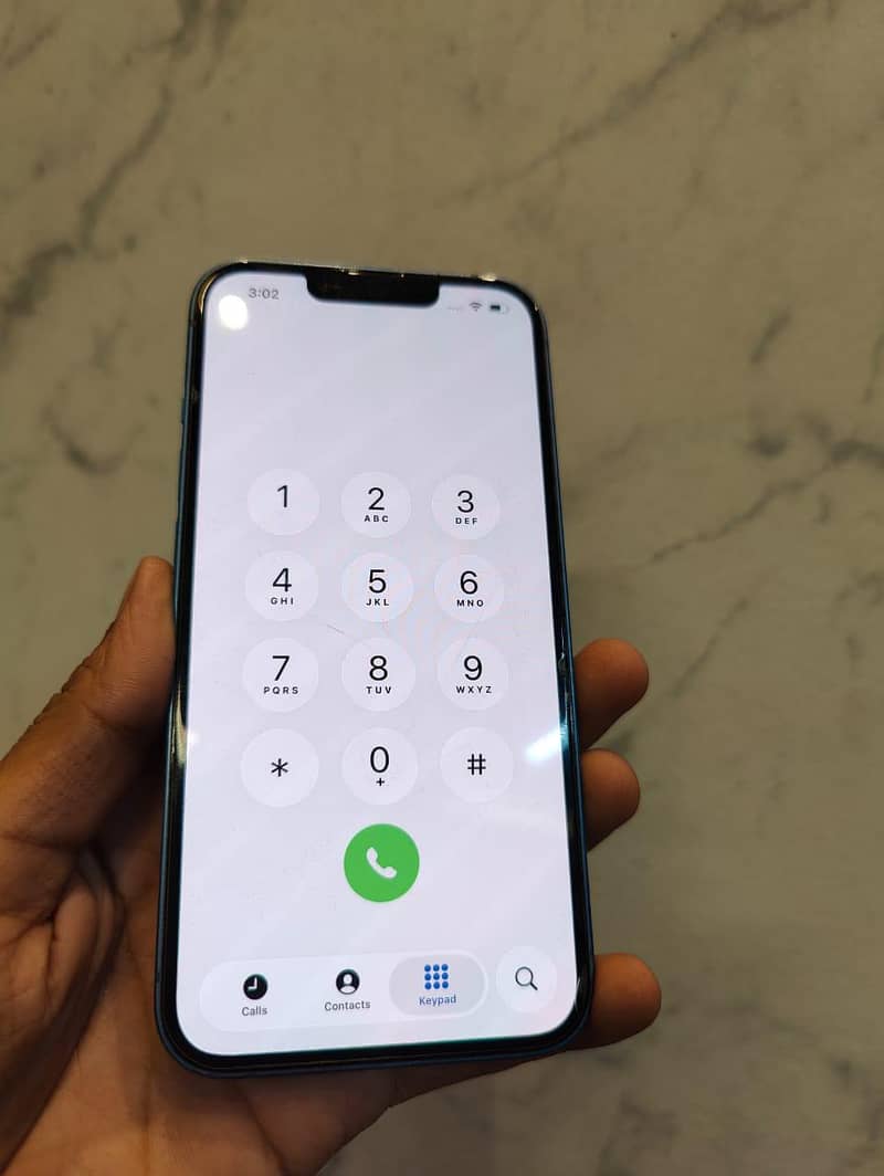 Apple iPhone 13 1