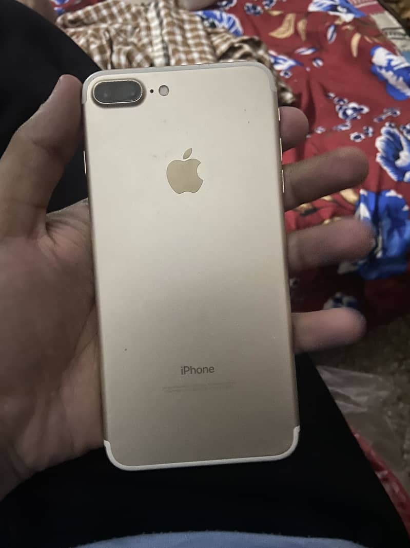 iPhone 7 Plus 4