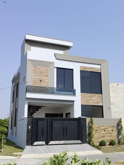 well furnished double story residential house 6.5 Marla  for sale