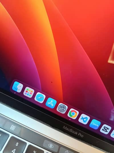 Mackbook Pro 2017 16 256 ( Pannel issue )