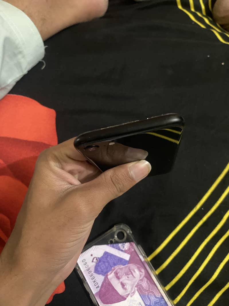 IPHONE SE2022 2