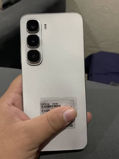 Infinix Hot 60i