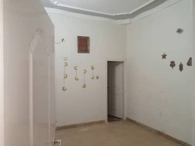 Flat Available for Rent in Pacific Vew Apartment Block - 3-A