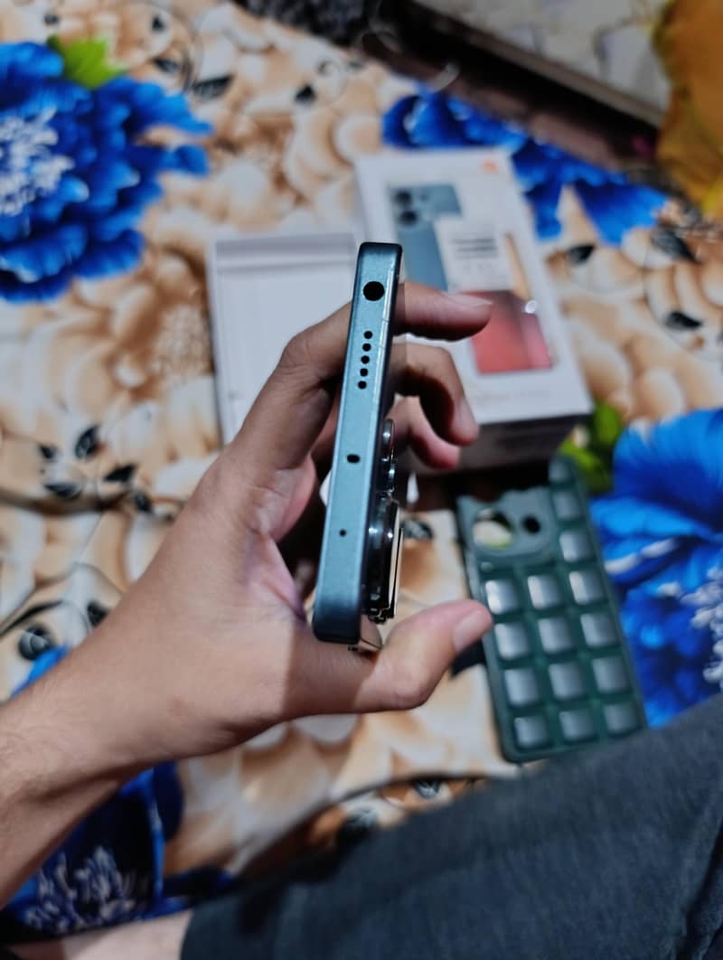 Xiaomi Redmi Note 13 Pro 1