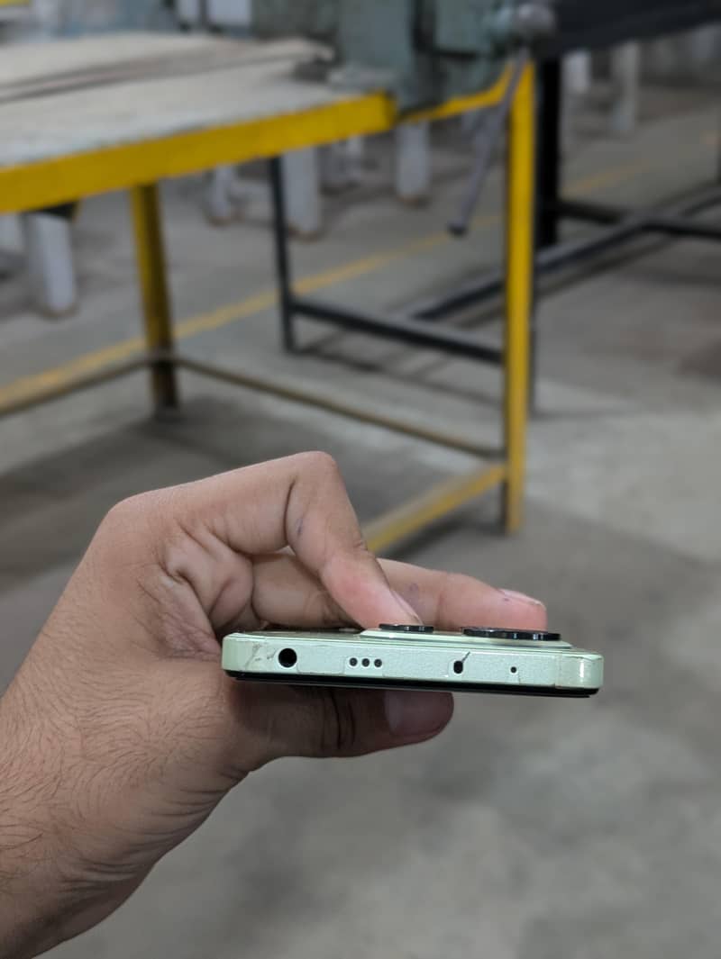 Xiaomi Redmi Note 14 3