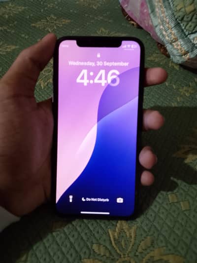 Apple iPhone XS Factory Unlocked 64gb