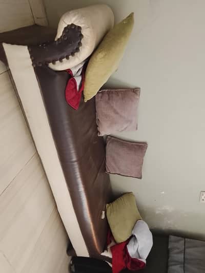 3 seater sofa for sale