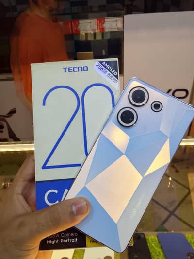 Tecno CAMON 20